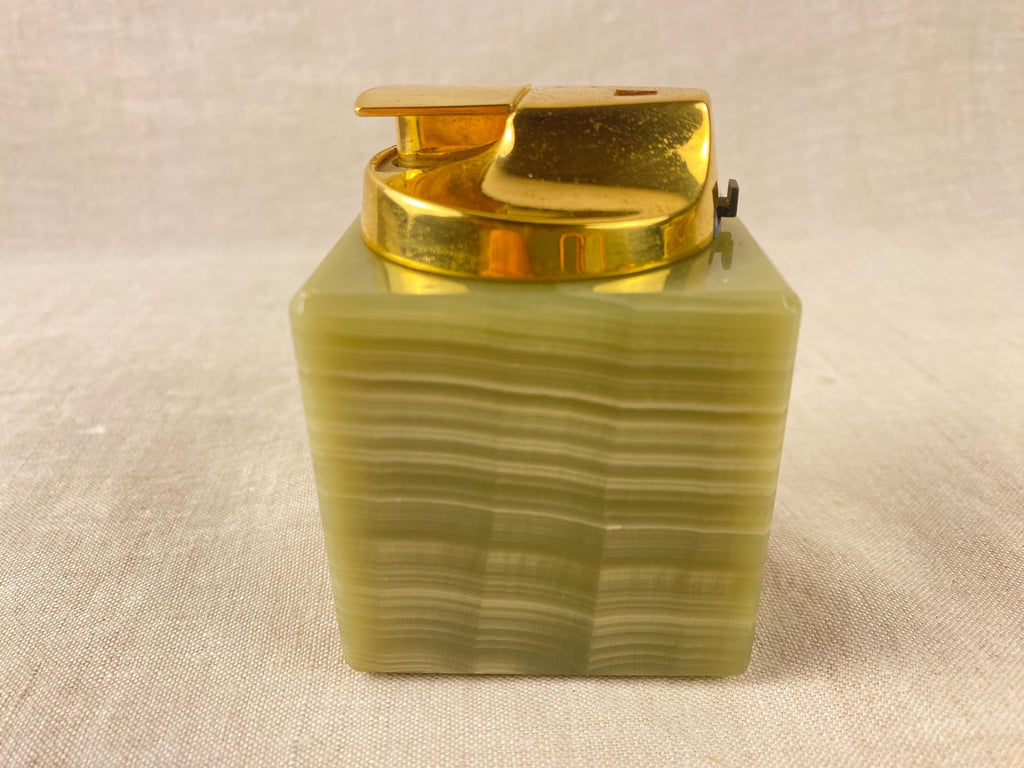 Vintage Ronson Exclusive Woodbridge Trio aus echtem Onyx – Aschenbecher, Zigarettenbox & Tischfeuerzeug – Mid-Century-Stein-Set
