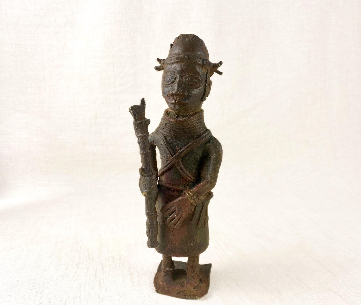Vintage Benin Bronze Royal Attendant Sculpture – Lost Wax Cast West African Folk Art