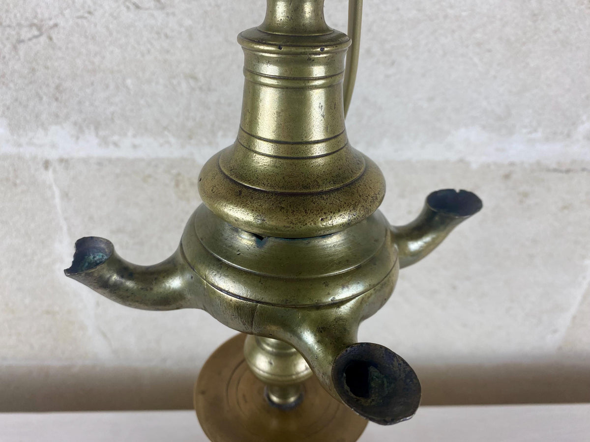 Lampe à huile lourde en laiton - Lampe de table convertie - Style florentin du début du XXe siècle