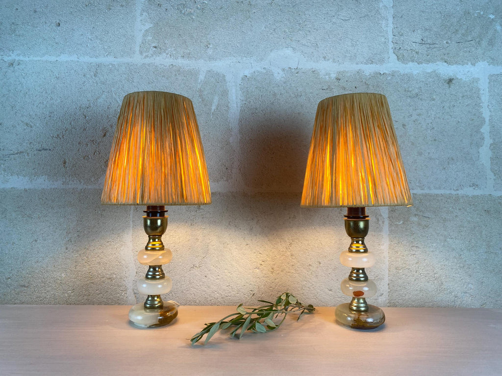 Lampes de table vintage en onyx - Éclairage en pierre avec accents de laiton - Style italien du milieu du siècle