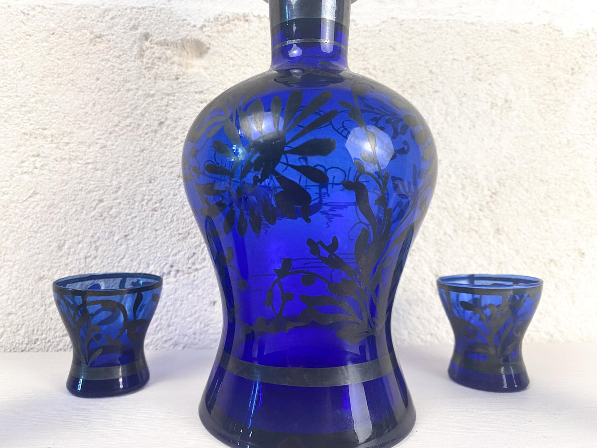 Vintage italienisches Kobaltblau-Glas-Dekanter-Set – 7-teiliges Mid-Century-Bar-Set, Silberauflage