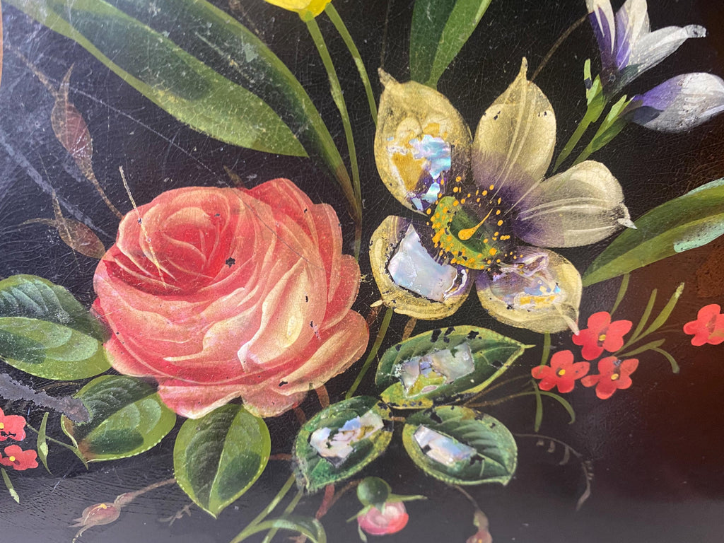 Bandeja antigua de Toleware XL: bandeja victoriana con incrustaciones de nácar y motivos florales pintados a mano