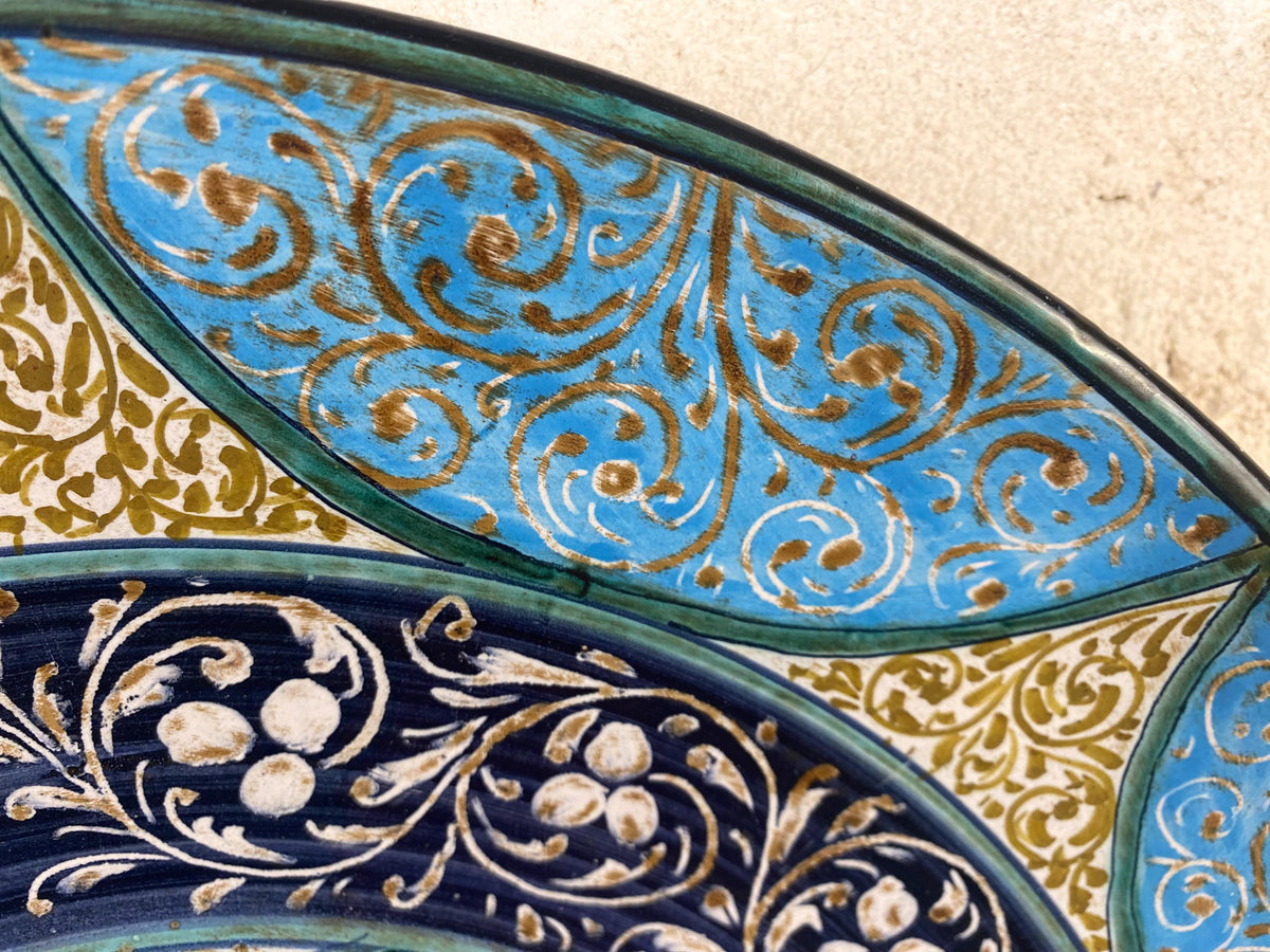 Vintage XXL 43 cm Hand-Painted Majolica Charger | Signed G. Pardi | Castelli, Italy | Circa 1960
