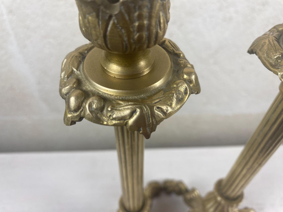 Bougeoirs anciens de style Louis XV en laiton | Pieds rococo en patte de lion | Vers 1880–1910