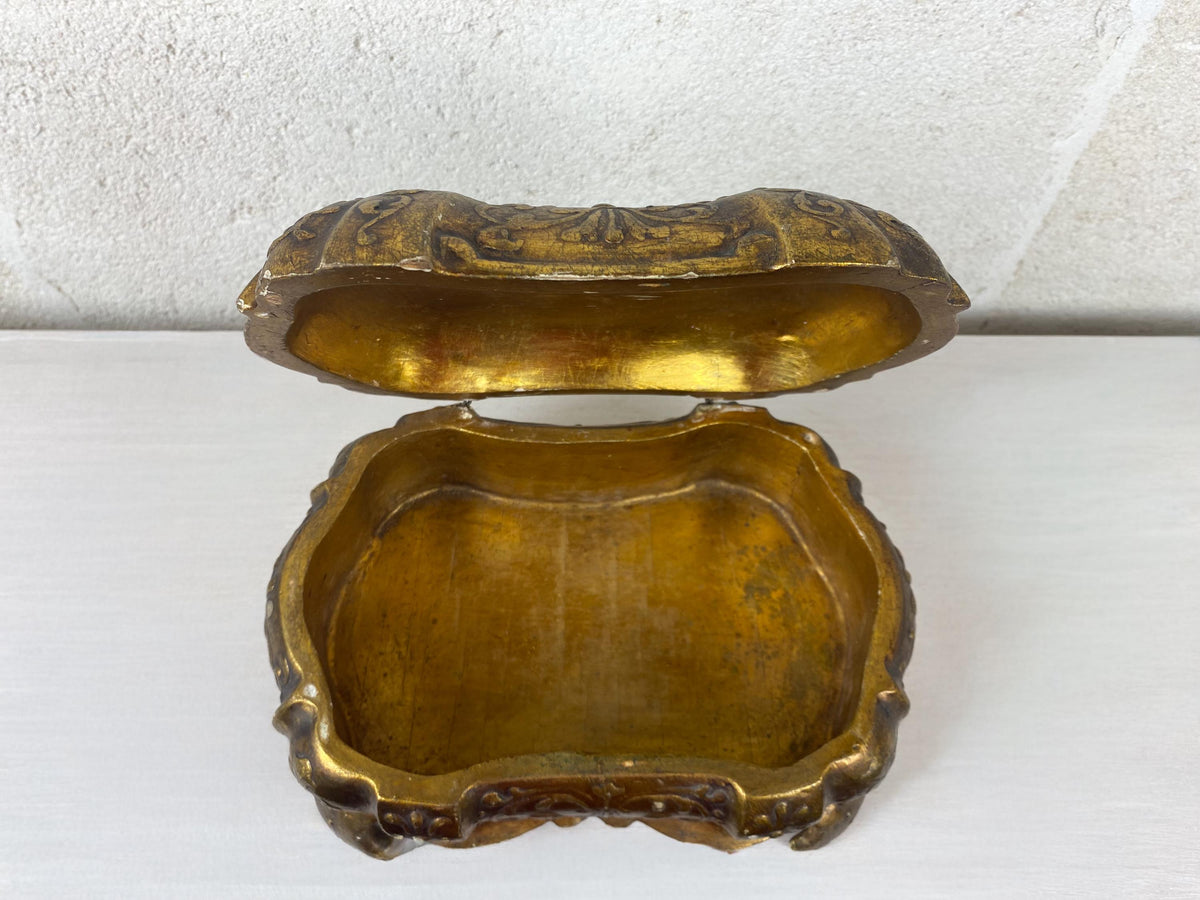 Grande cofanetto vintage italiano in legno dorato | Scatola decorativa in stile barocco con piedini a cabriole