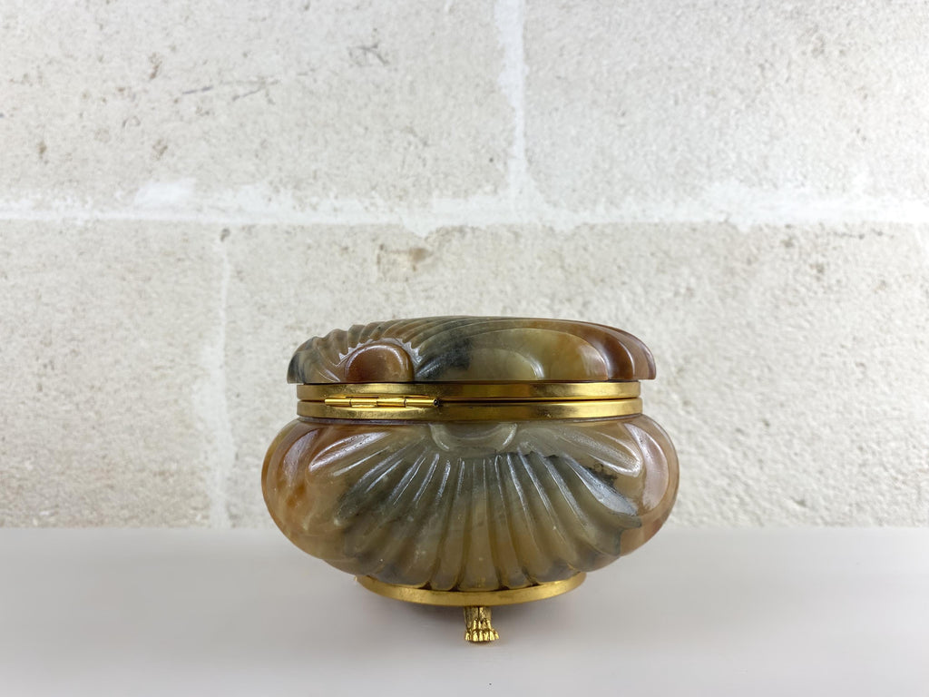 Grande boîte à bijoux vintage italienne en albâtre en forme de coquillage | Coffret de toilette en pierre couleur miel caramel