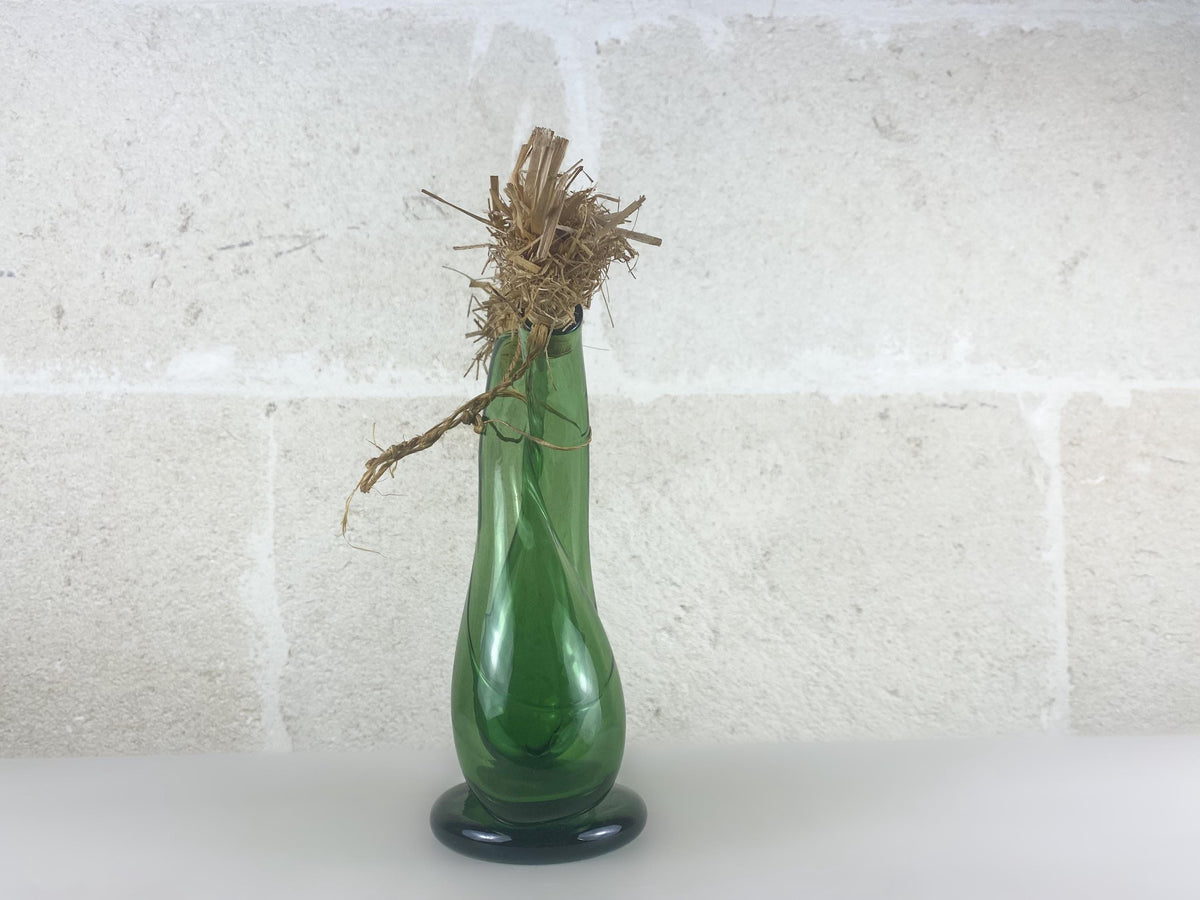 Double burette en verre émeraude soufflé bouche, Vetri di Empoli, style Mid-Century Modern