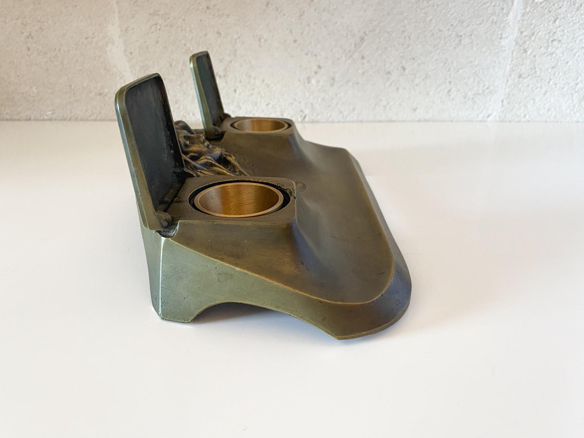 Double encrier ancien en laiton de style Art nouveau italien, Luciani Parme, ensemble de bureau sculptural