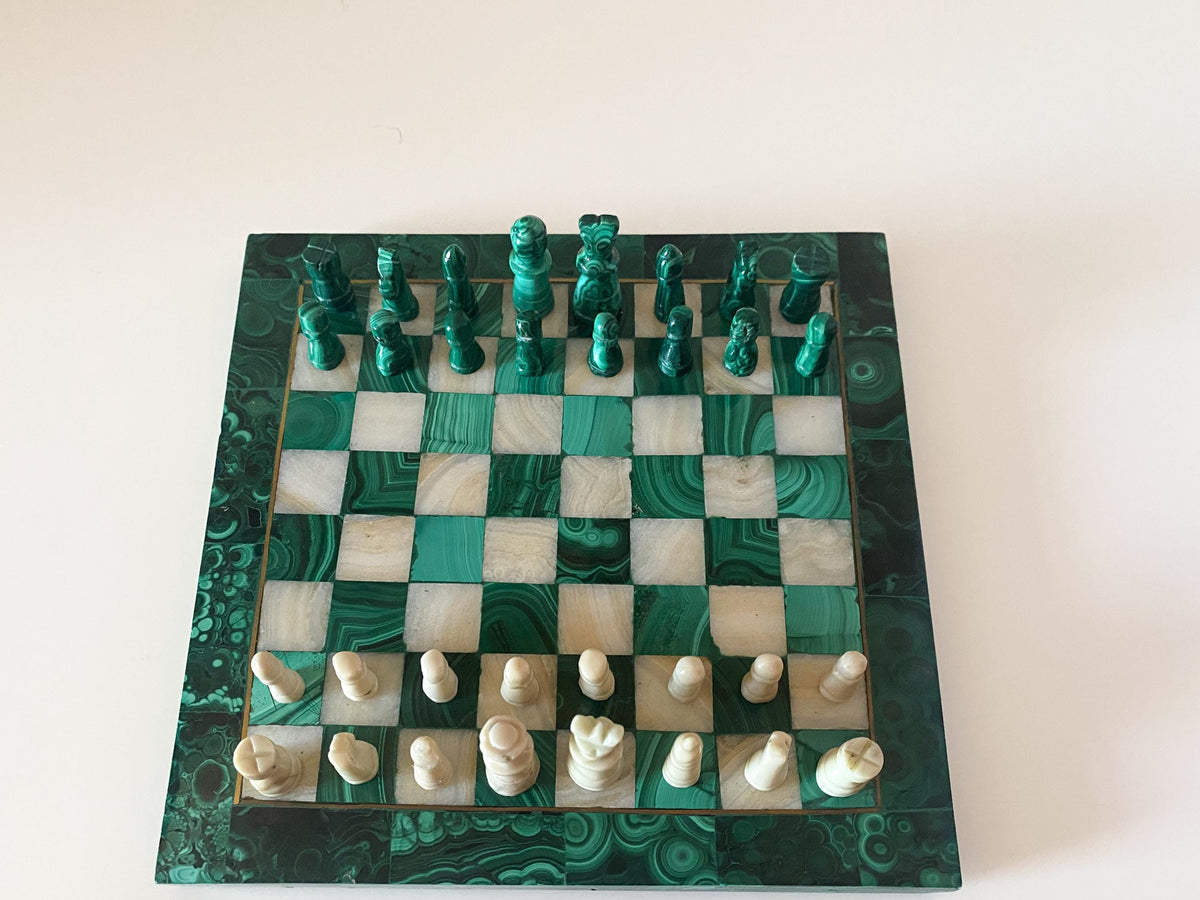 Vintage Malachite Chess Set – Hand-Carved Congolese Stone, Italian 1960s