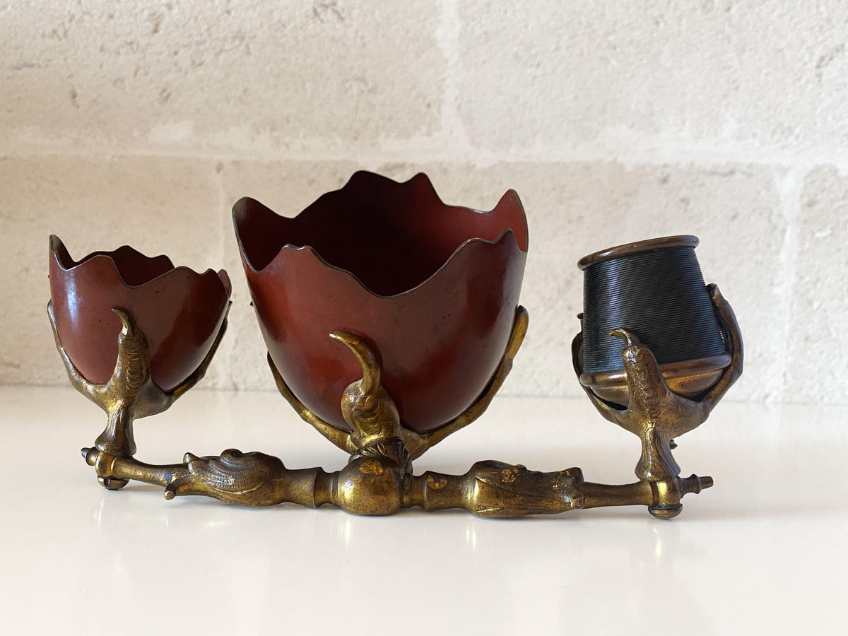 Encrier naturaliste Art nouveau en bronze ancien, finition or moulu