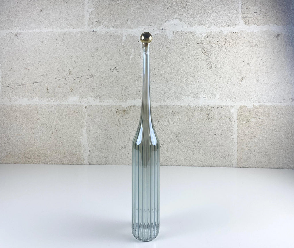 Grande carafe en verre d'art vénitien signée Renata Gandini, design postmoderniste minimaliste