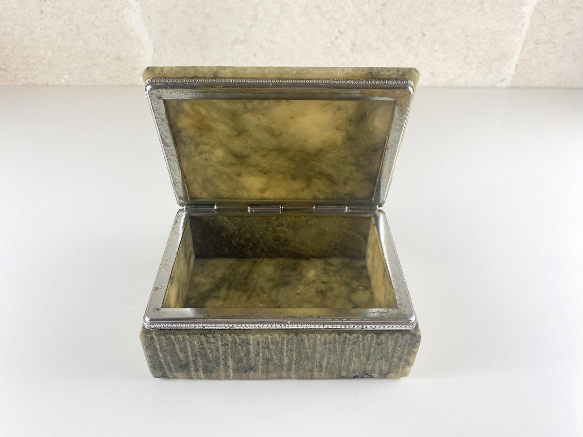 Vintage Alabaster-Dose in Olivgrün, zugeschrieben an Romano Bianchi